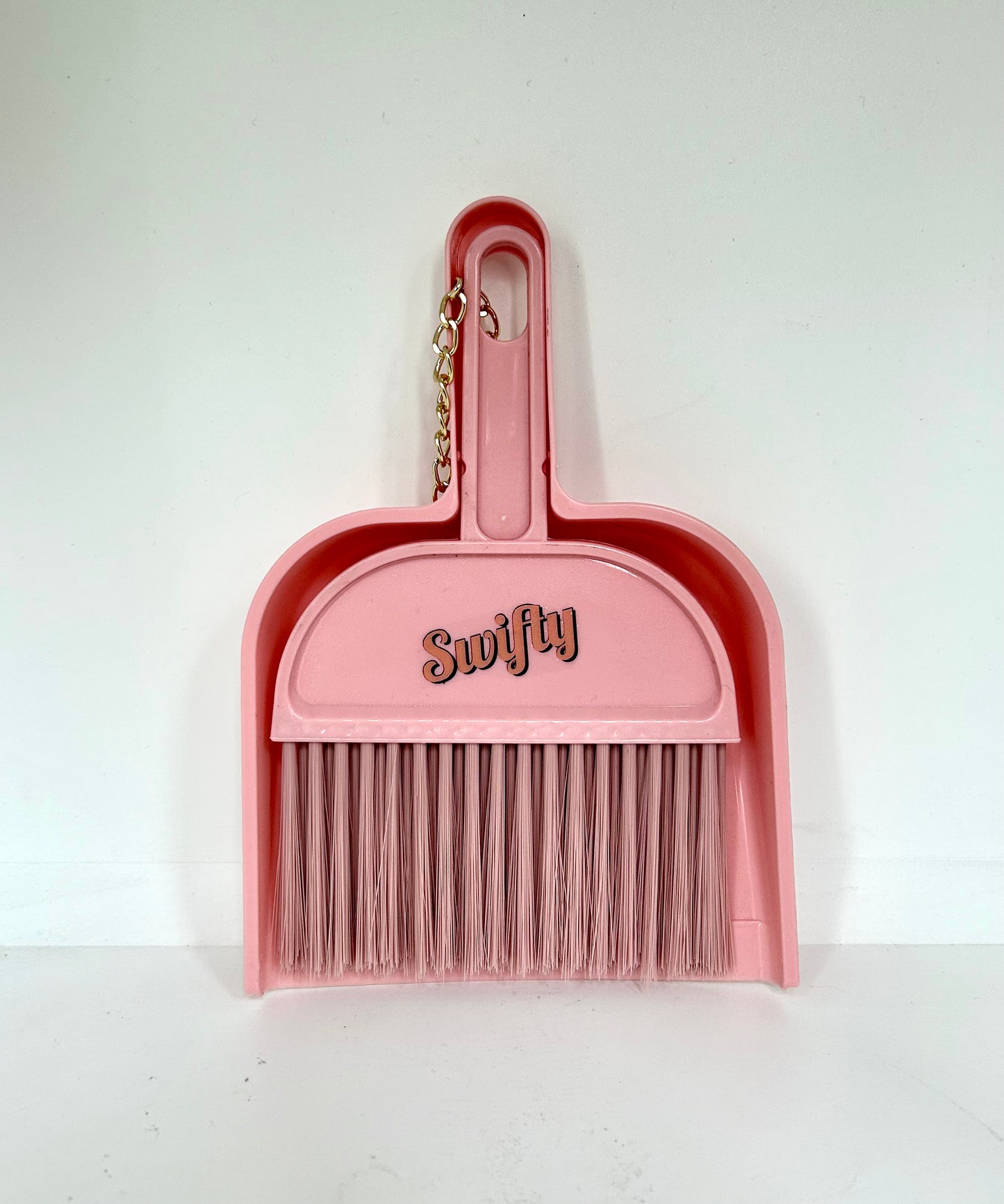 Taylor Swift Dustpan And Brush Set